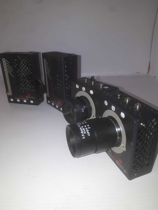 NetBotz External Sensors & Cameras x2