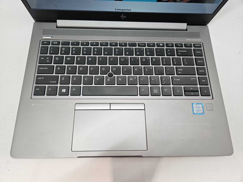 HP ZBook 14u G5 14\\" FHD Core i5-8250U @ 1.60GHz 8GB Ram 250GB SSD WX 3100 GPU