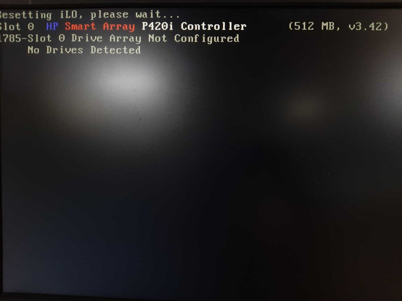 HP Proliant DL360p Gen8 2x E5-2650 @ 2.0GHz 16GB ECC DDR3 P420i No HDD 2.5\\" $