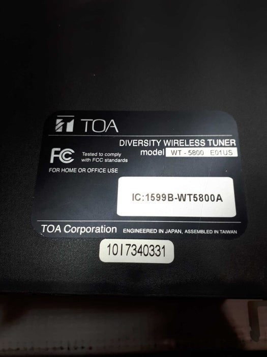 TOA WT-5800 E01US 64-Channel True Diversity Wireless Receiver &
