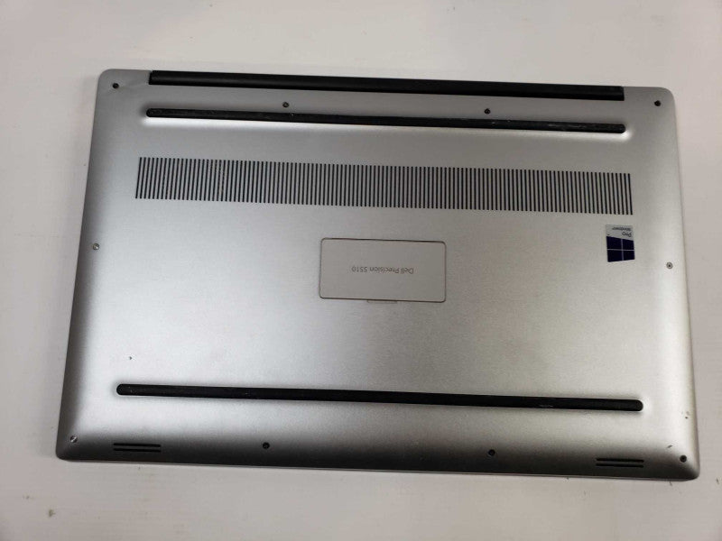Dell Precision 5510 Xeon E3-1505M @ 2.80GHz / 8GB Ram / 256GB M.2