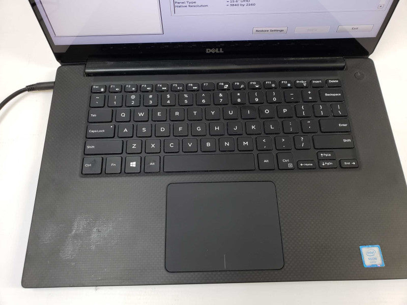 Dell Precision 5510 Xeon E3-1505M @ 2.80GHz / 8GB Ram / 256GB M.2