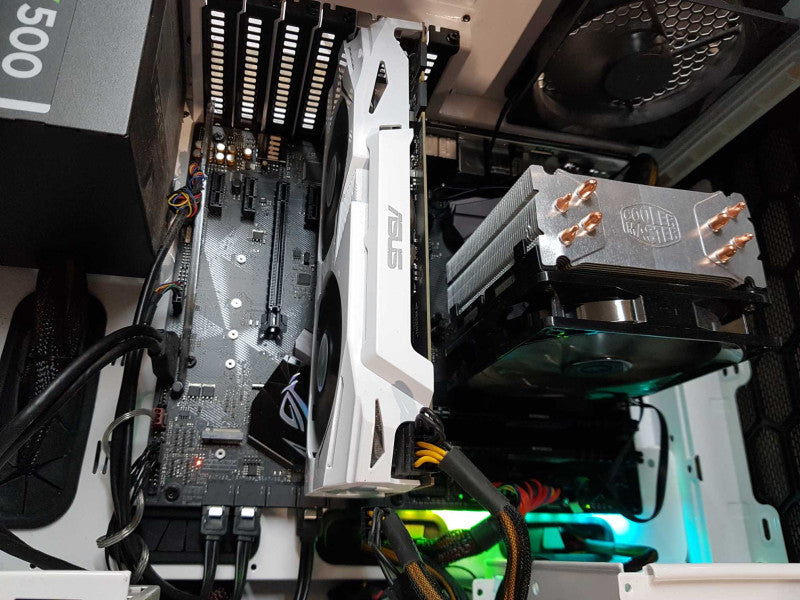 Custom PC - Intel i7-7700k @ 4.20 GHZ 32GB DDR4, GTX 1070 8GB