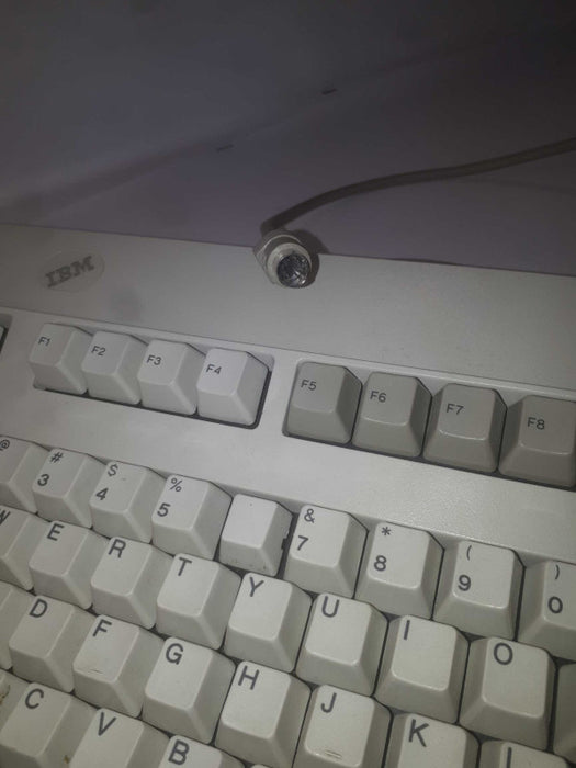 IBM corp 1984 model m part #1391401