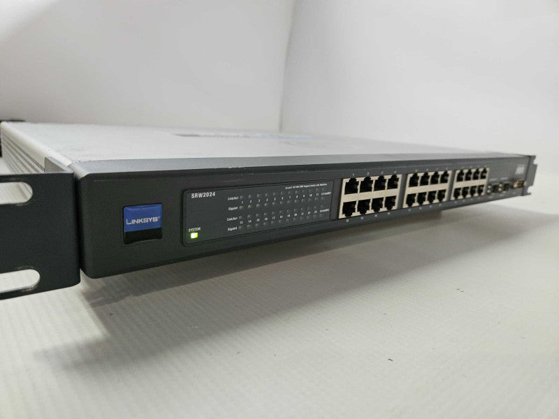 Linksys SRW2024 24-port 10/100/1000 Gigabit Switch With WebView )