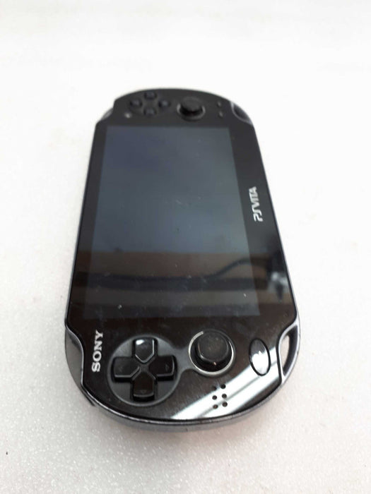 Sony Playstation Vita PCH-1001 &