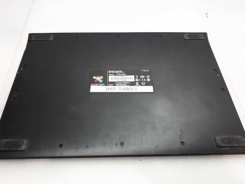 Wacom Intuos PTK-640 Medium Graphics Tablet &