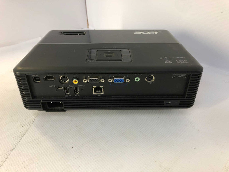 Acer P1200 DNX0912 Projector