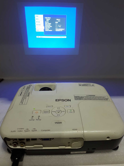 Epson VS220 3LCD Projector Portable 2700 Lumens H592A HD HDMI  &