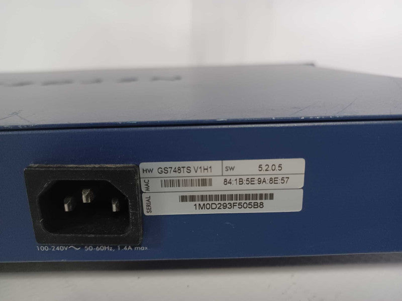 NetGear ProSafe 48-Port Gig Stackable Smart Switch GS748TS Q_