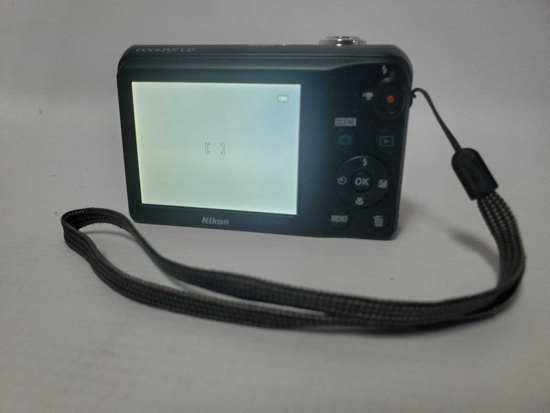 Nikon Coolpix L27 16.1MP Digital Camera |