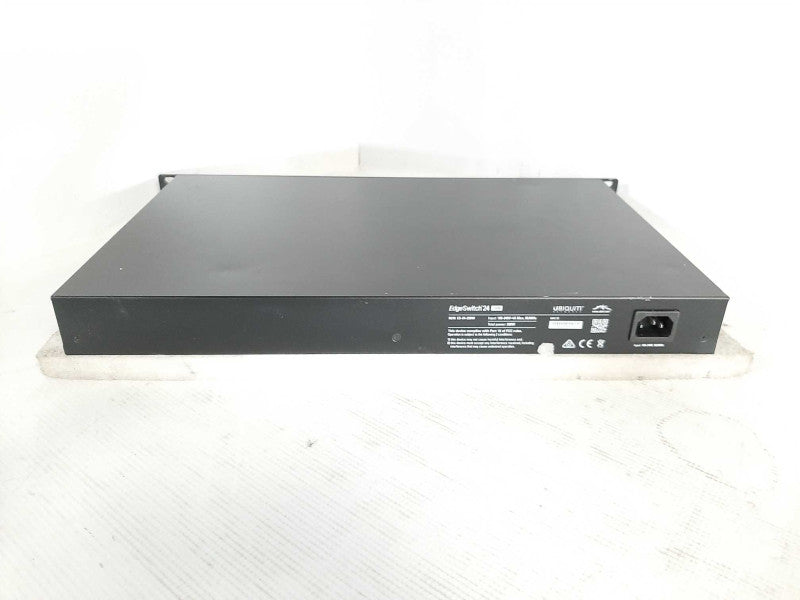Ubiquiti EdgeSwitch 24-port ES-24-250W READ $