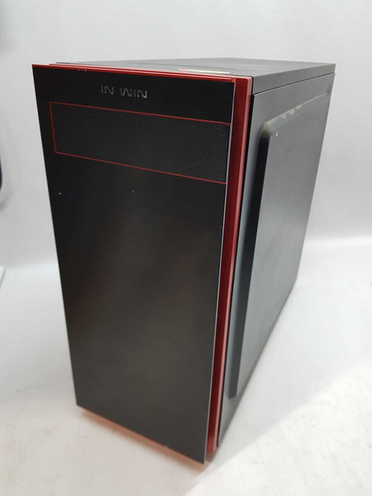 Custom PC - Intel i7-7700k @ 4.20 GHZ 32GB DDR4, GTX TITAN X