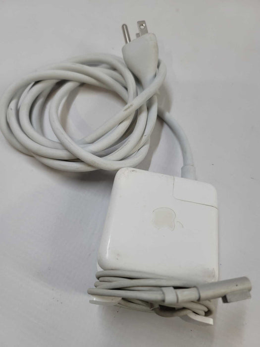 MagSafe 1 Apple Adapter 45W Q