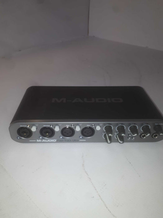 M Audio Fast Track Ultra
