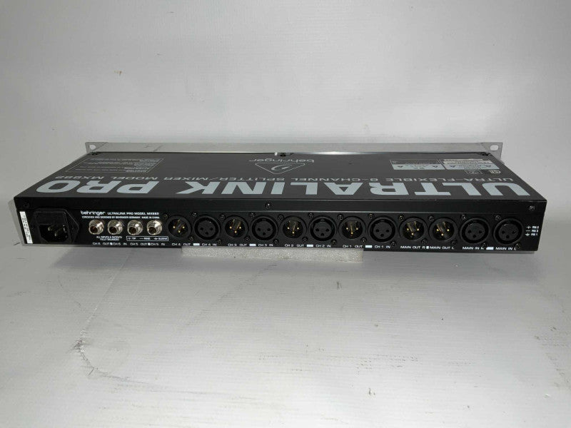 Behringer Ultralink Pro Mixer MX882 -
