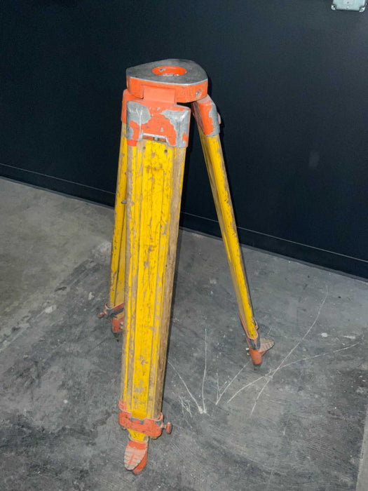 Vintage Wood Surveyor\\'s Tripod Q-
