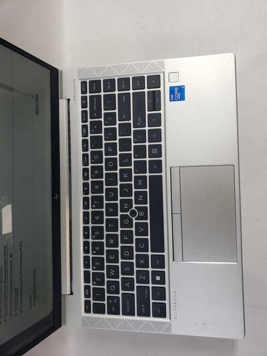HP EliteBook 840 G8 intel i5-1145G7 @2.60GHz / 8GB Ram / No M.2 ssd