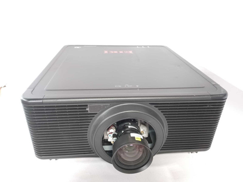 EIKI EK-620U Projector  WUXGA Large Venue Projector, 709 Lamp Hours, Read _