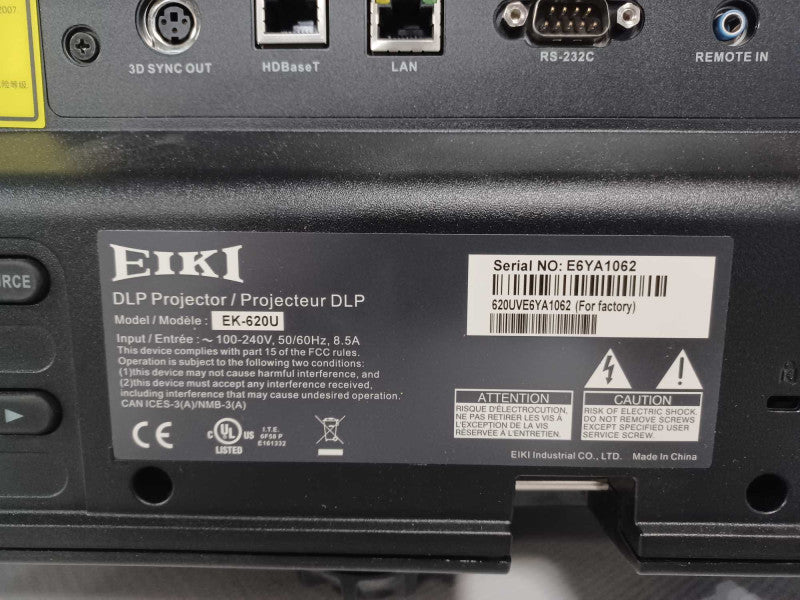EIKI EK-620U Projector  WUXGA Large Venue Projector, 709 Lamp Hours, Read _
