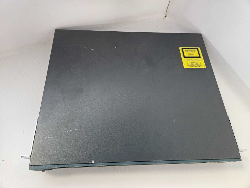 Cisco Catalyst C3560 48-Port 10/100 PoE 4-SFP Network Switch WS-C3560-48PS-S Q)