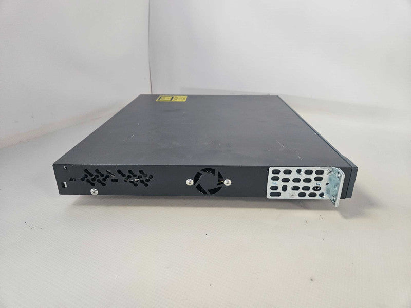 Cisco Catalyst C3560 48-Port 10/100 PoE 4-SFP Network Switch WS-C3560-48PS-S Q)