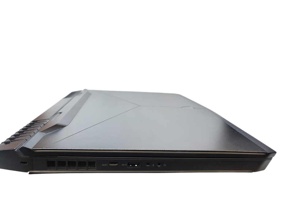 Alienware 17 R5 i9-8950HK 32GB DDR4 GTX 1080 256GB SSD  β Lap200