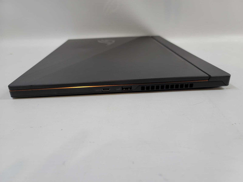 ASUS Zephyrus GX531 i7-8750H, 4GB GeForce RTX 2070 16GB DDR4, 500GB SSD