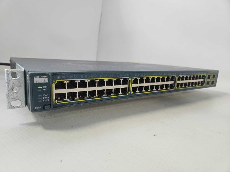 Cisco WS-C3560-48TS-S 48 Ports 3560 Ethernet Switch  )