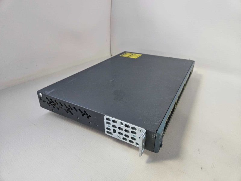 Cisco WS-C3560-48TS-S 48 Ports 3560 Ethernet Switch  )