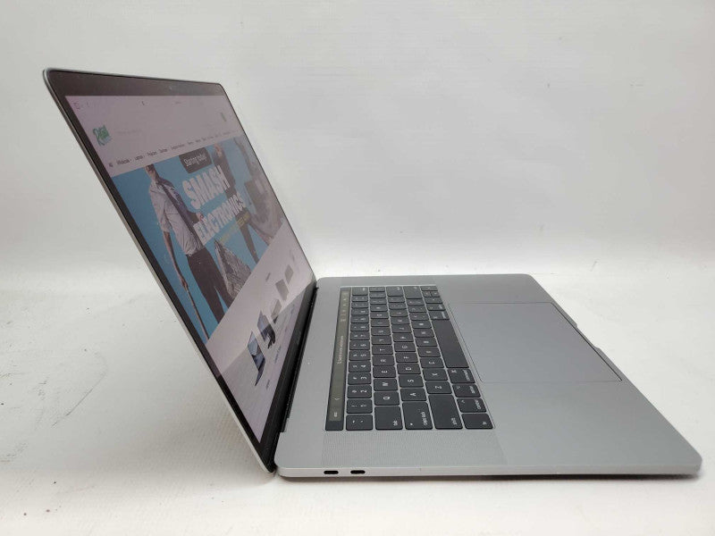 MacBook Pro 2017 15\\" Core i7-7820HQ @ 2.9GHz 16GB DDR3 500GB SSD R560 4GB [Read] (