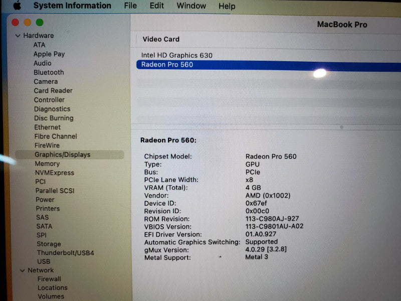 MacBook Pro 2017 15\\" Core i7-7820HQ @ 2.9GHz 16GB DDR3 500GB SSD R560 4GB [Read] (