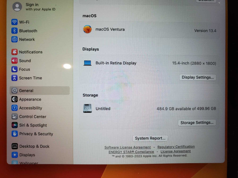 MacBook Pro 2017 15\\" Core i7-7820HQ @ 2.9GHz 16GB DDR3 500GB SSD R560 4GB [Read] (