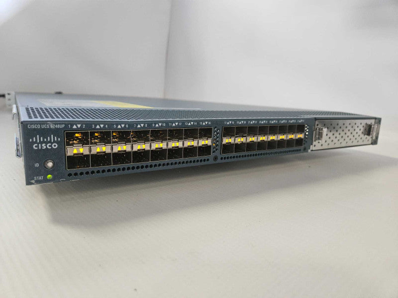 CISCO UCS-FI-6248UP UCS 6248UP 48-Port Fabric Interconnect 12p LIC/2psu z5 Q)
