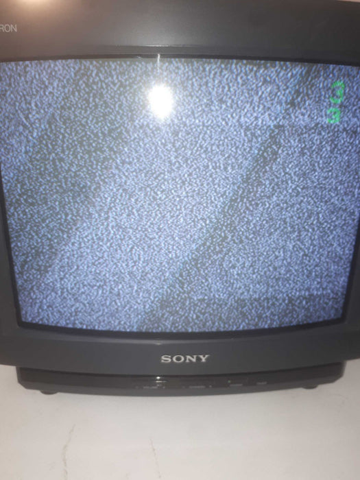 Sony Trinitron model KV-13TR14 aug 1990 VINTAGE no remote