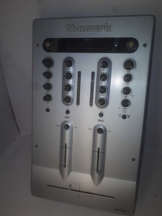Numark Matrix 2