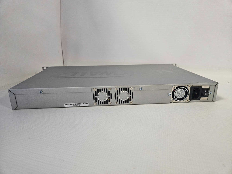 SonicWall NSA 2400 1RK14-053 Firewall Network Security Appliance *READ* )