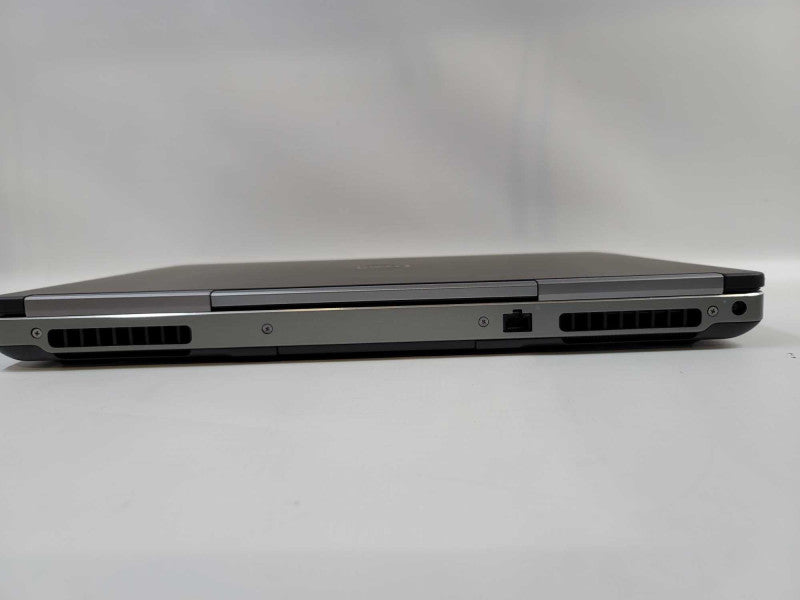 Dell Precision 7720 i7-6820HQ, QUADRO P4000 16GB DDR4,  500GB SSD + 500GB HDD