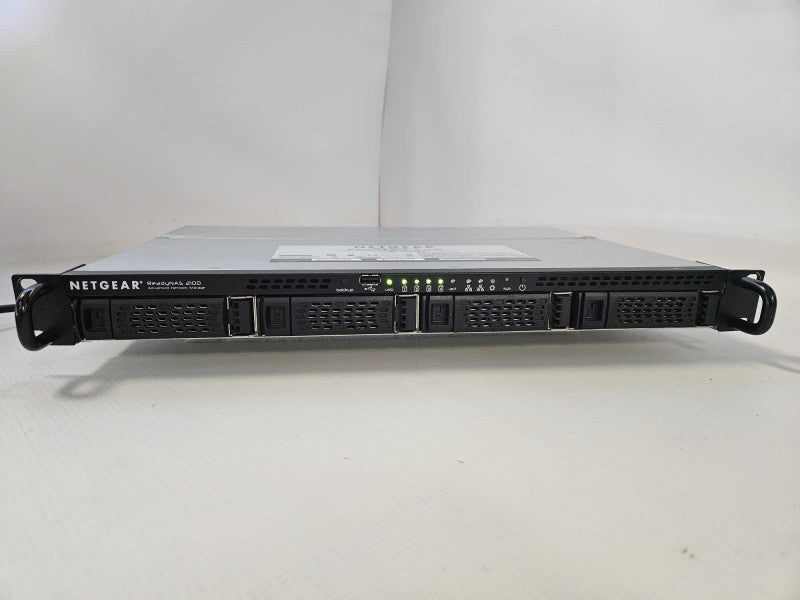 NetGear RNRX4 ReadyNas 2100 Network Storage w/ Rack Ears, 4x 2TB HDDs  )