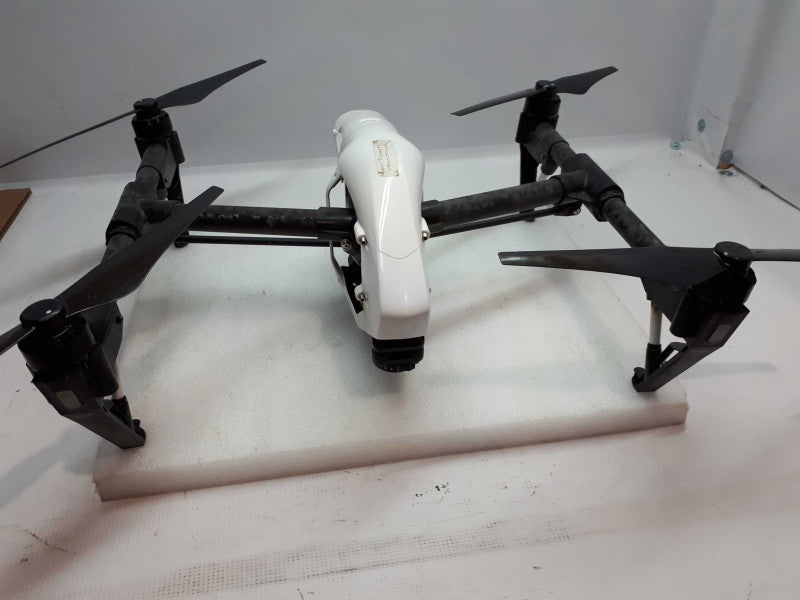 DJI INSPIRE 1  Drone with case- see notes &