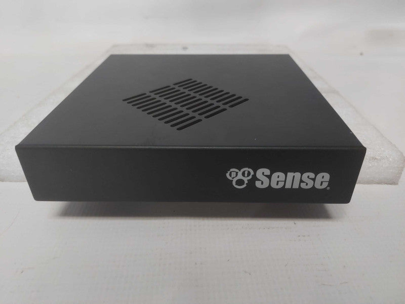 Netgate SG-2440 pfSense Firewall Q