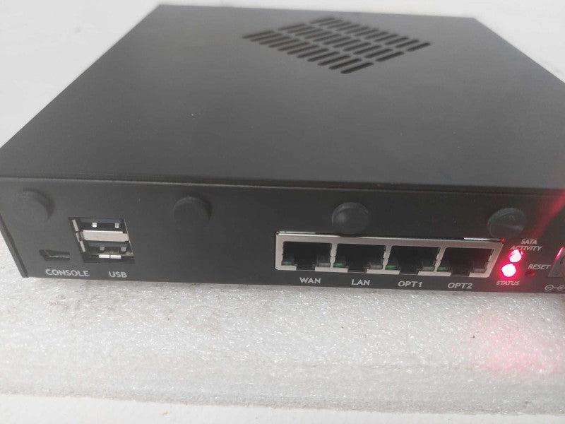 Netgate SG-2440 pfSense Firewall Q