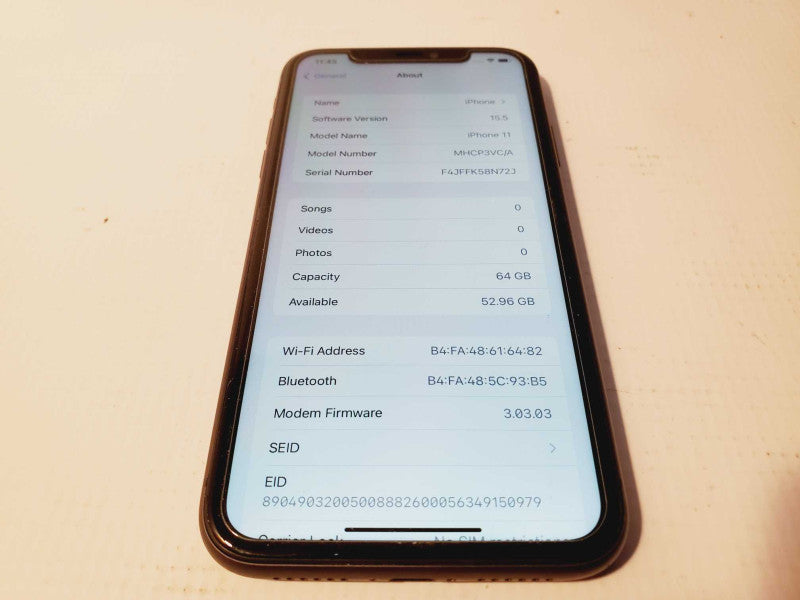 Apple iPhone 11 - 64GB - Black (