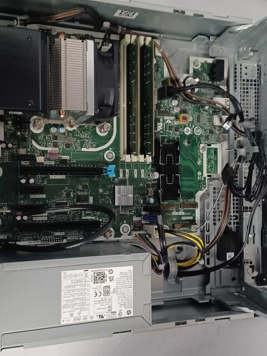 HP Z2 SFF G5 workstation, Core I7-10700 2.9GHz, 16GB DDR4, 512GB SSD Q_