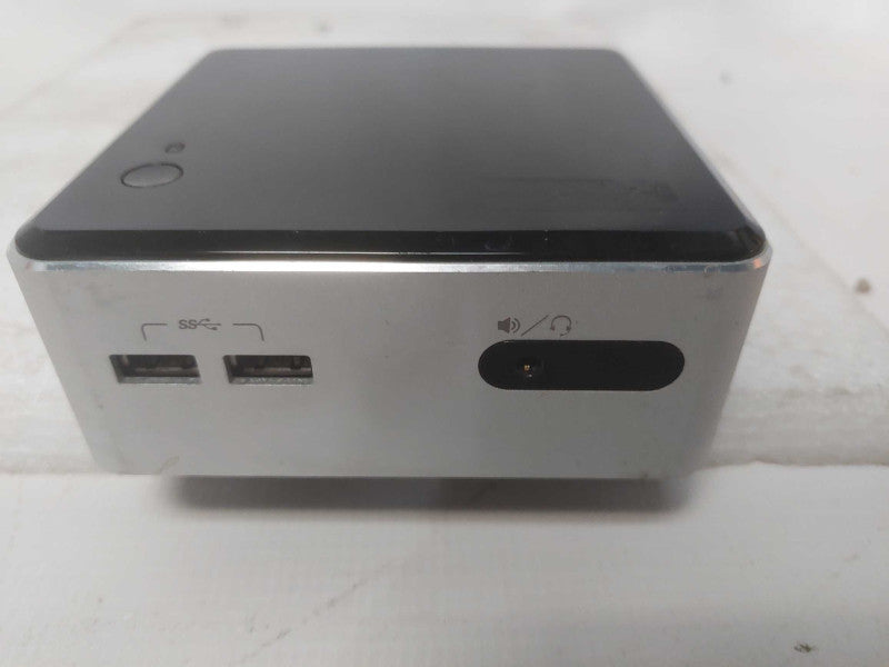 Intel NUC Mini PC D34010WYKH i3 4010U | 8GB RAM | NO HDD Q