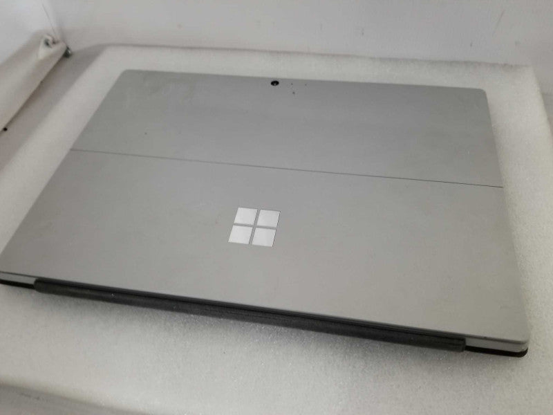 Surface Pro 5 - i5-7300U, 4GB RAM - READ