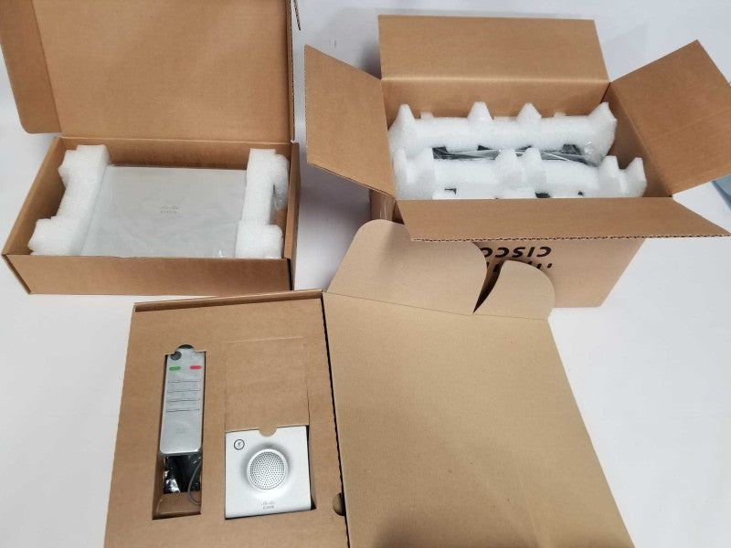 Cisco  CTS-SX20N-P40-K9 Teleconference Set Open-Box - READ #