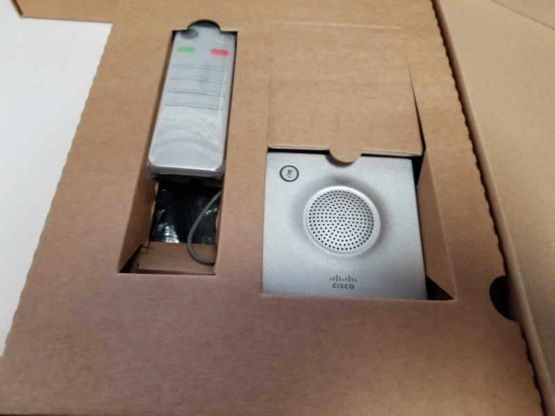 Cisco  CTS-SX20N-P40-K9 Teleconference Set Open-Box - READ #
