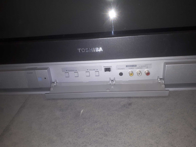 CRT TV TOSHIBA 26\\" WIDE SCREEN 26AF45C