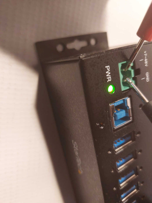 StarTech 7 Port Industrial USB 3.0 Hub with ESD & Surge ProtectionâMountable  Q